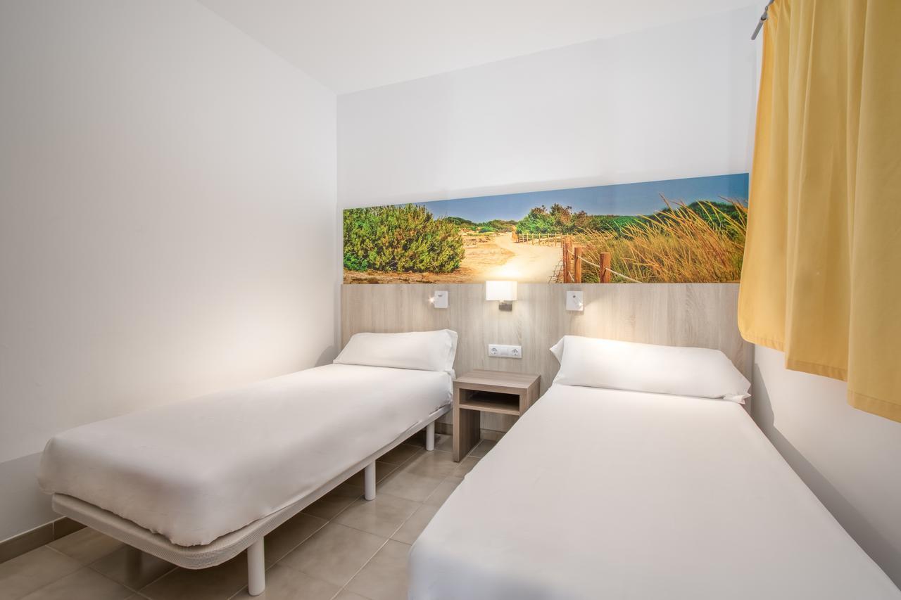 Apartamentos Lago كولونيا سانت خورذي المظهر الخارجي الصورة